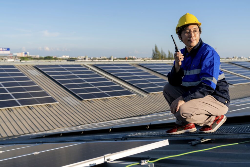 solar installer